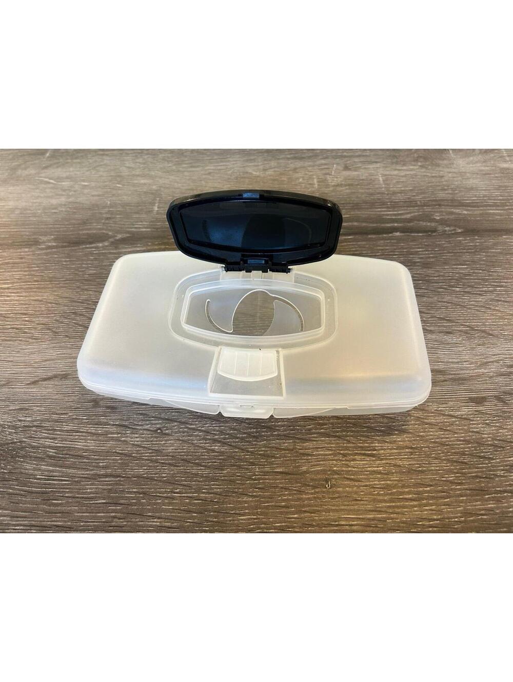 Cloth Diaper Wipes Case OXO